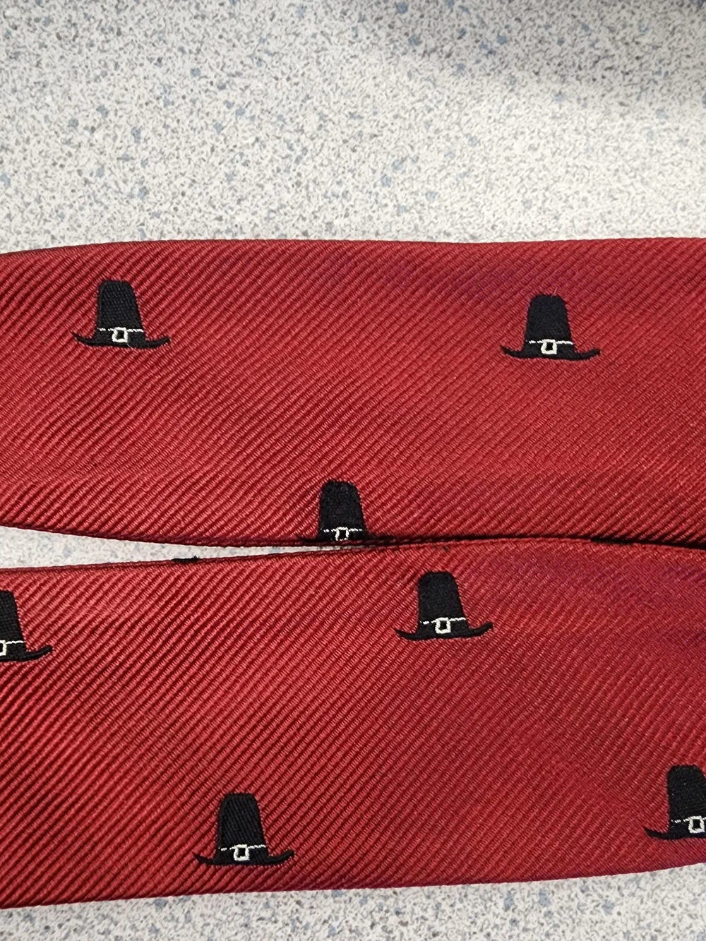 Vintage Adjustolux Burgundy Red Pilgrim Hat Thanksgiving Silk Bow Tie